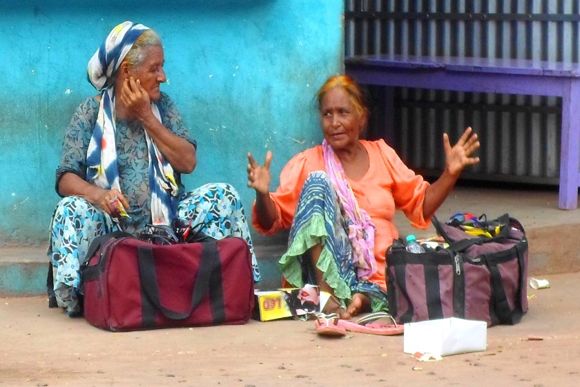 ইরানিদের খোঁজে মুর্শিদাবাদের চাঁদনীচকে
